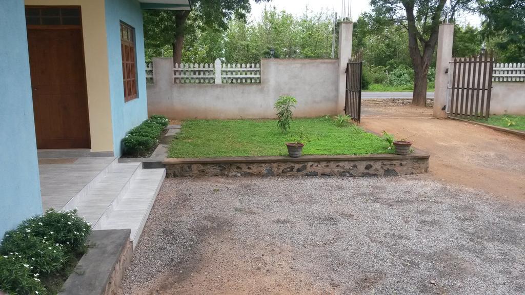 Hotel Gayan'S Uda Walawe Extérieur photo