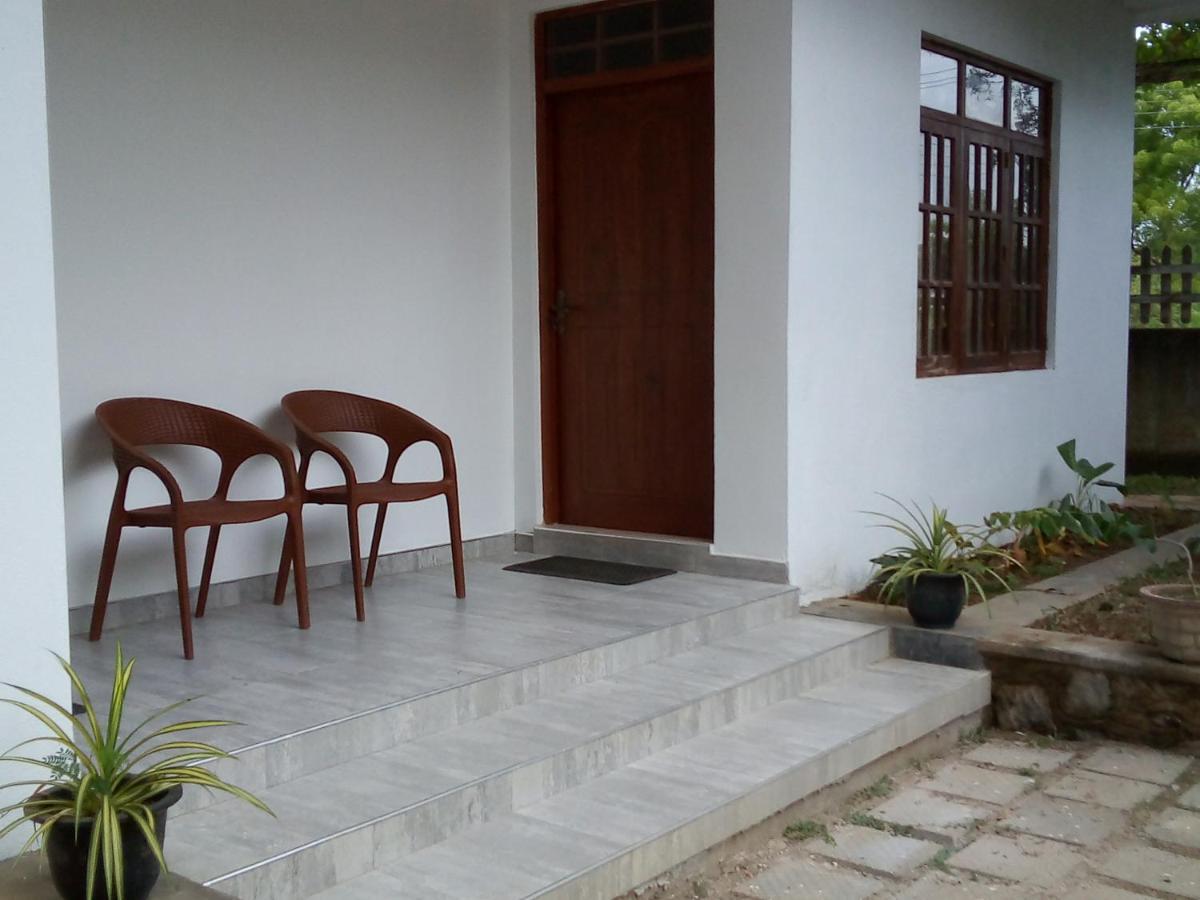 Hotel Gayan'S Uda Walawe Extérieur photo